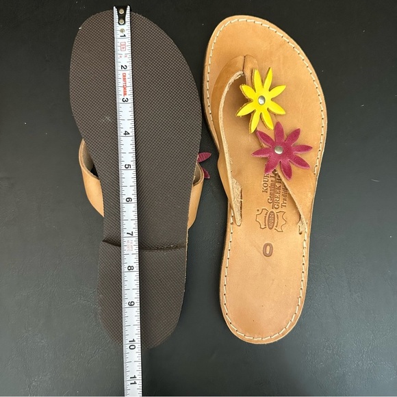 Kouros Greek Style Women Flowers  Leather Handmade Sandals Spring Flip Flops NEW - Picture 9 of 9